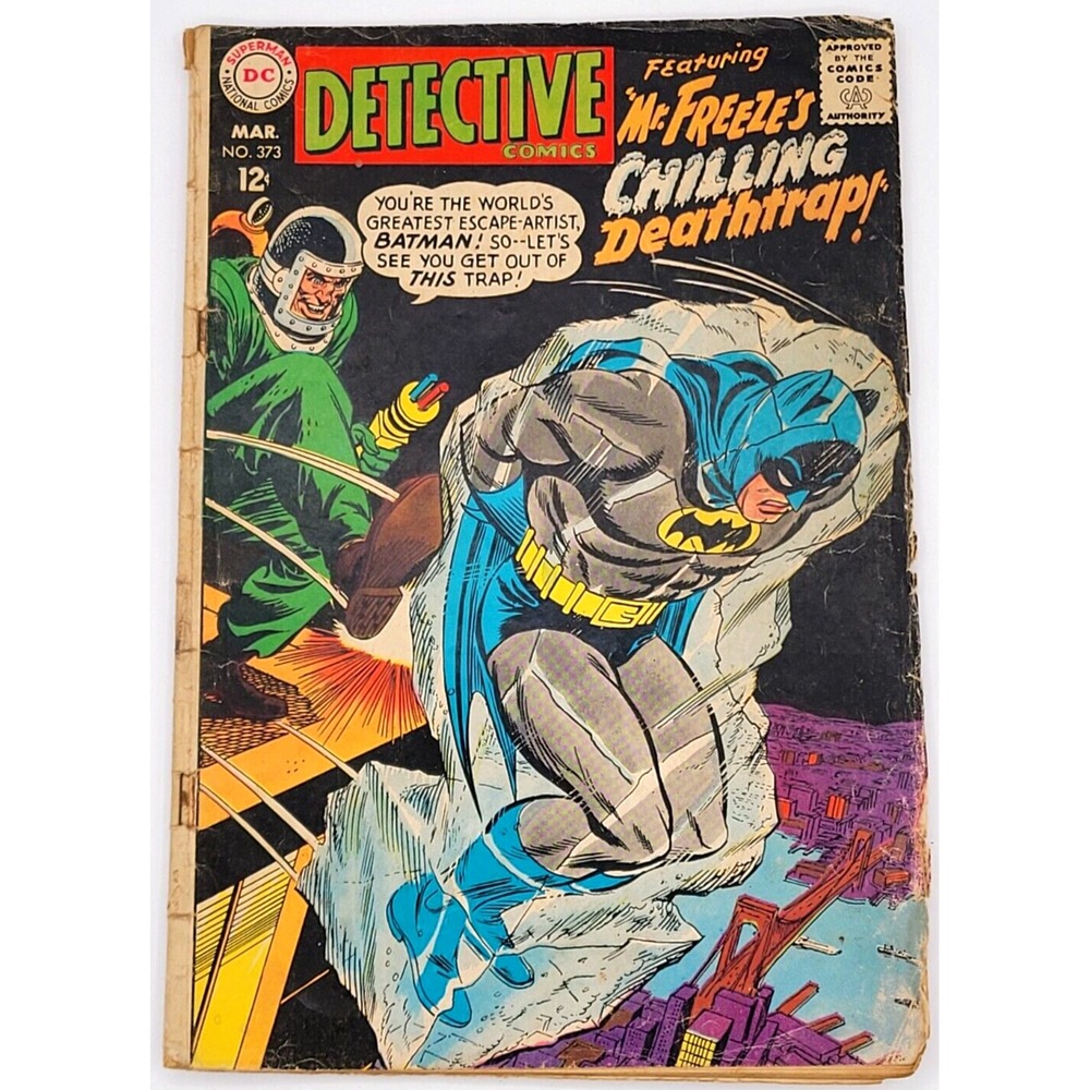 DETECTIVE COMICS #373 (1968) / GD / 2ND MR. FREEZE APPEARANCE / BATMAN